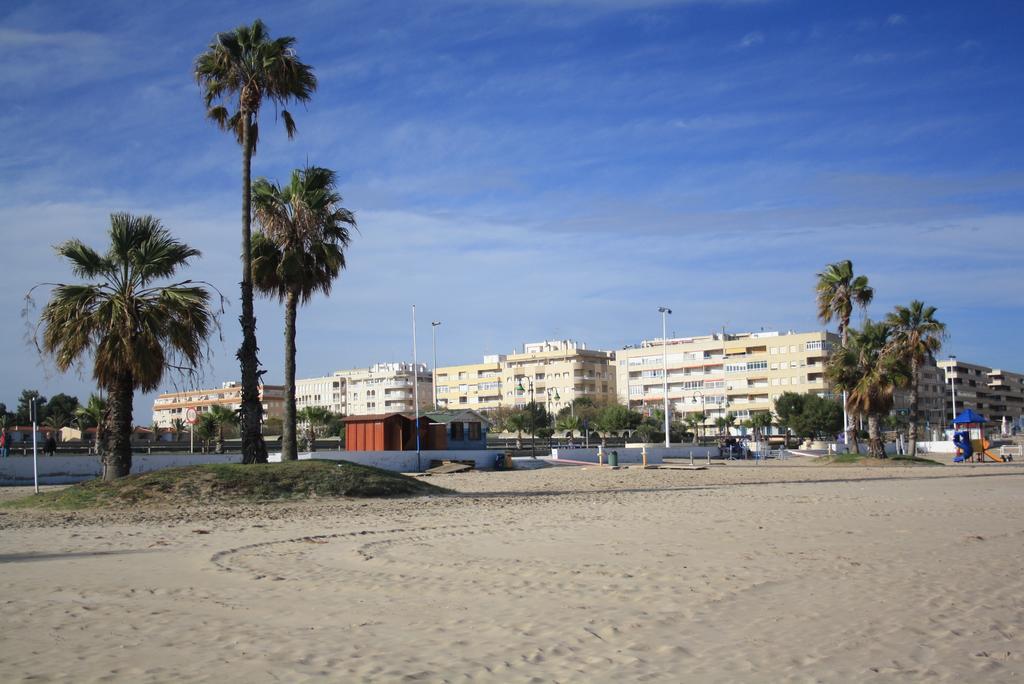 Apartamento Berry Playa Naufragos 托雷维耶哈 外观 照片